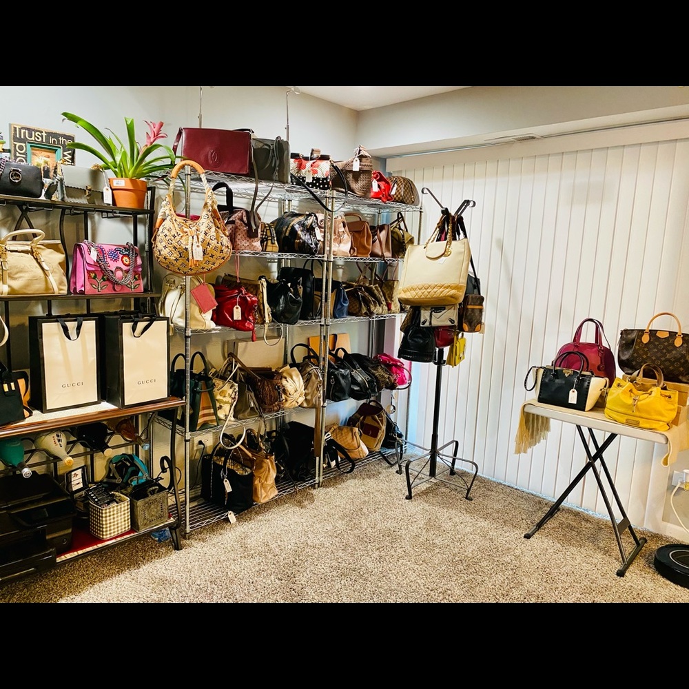Preloved and brand new authentic purses.